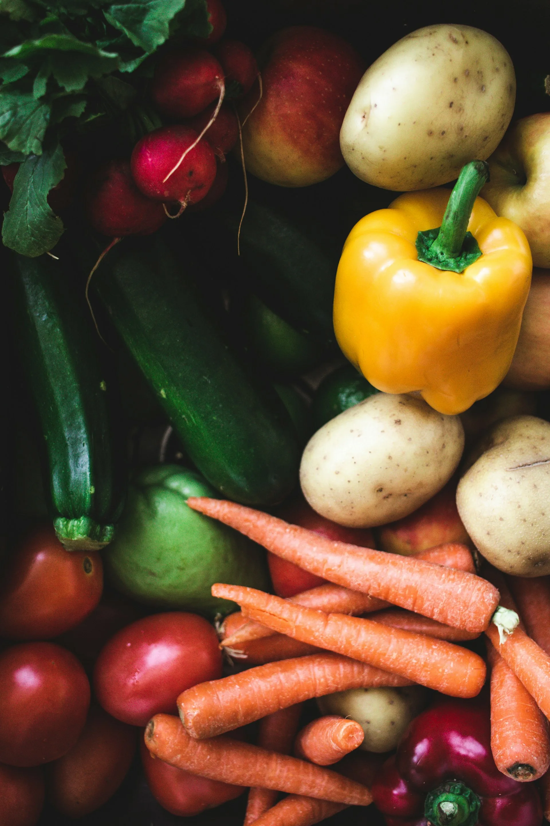 Šviežios daržovės — mokslo įrodyta low-carb mityba sumažina HbA1c per 90 dienų ir grąžina insulino jautrumą
